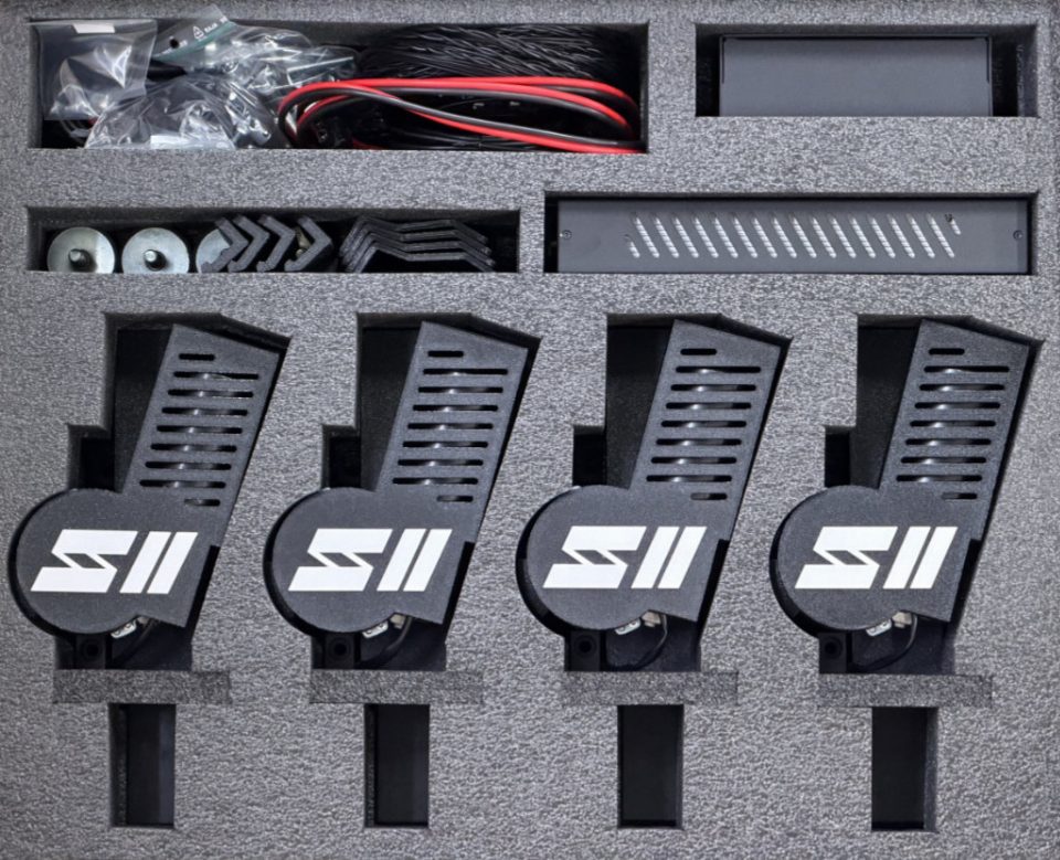 SIMRIG SR2 motion system components packed in the box